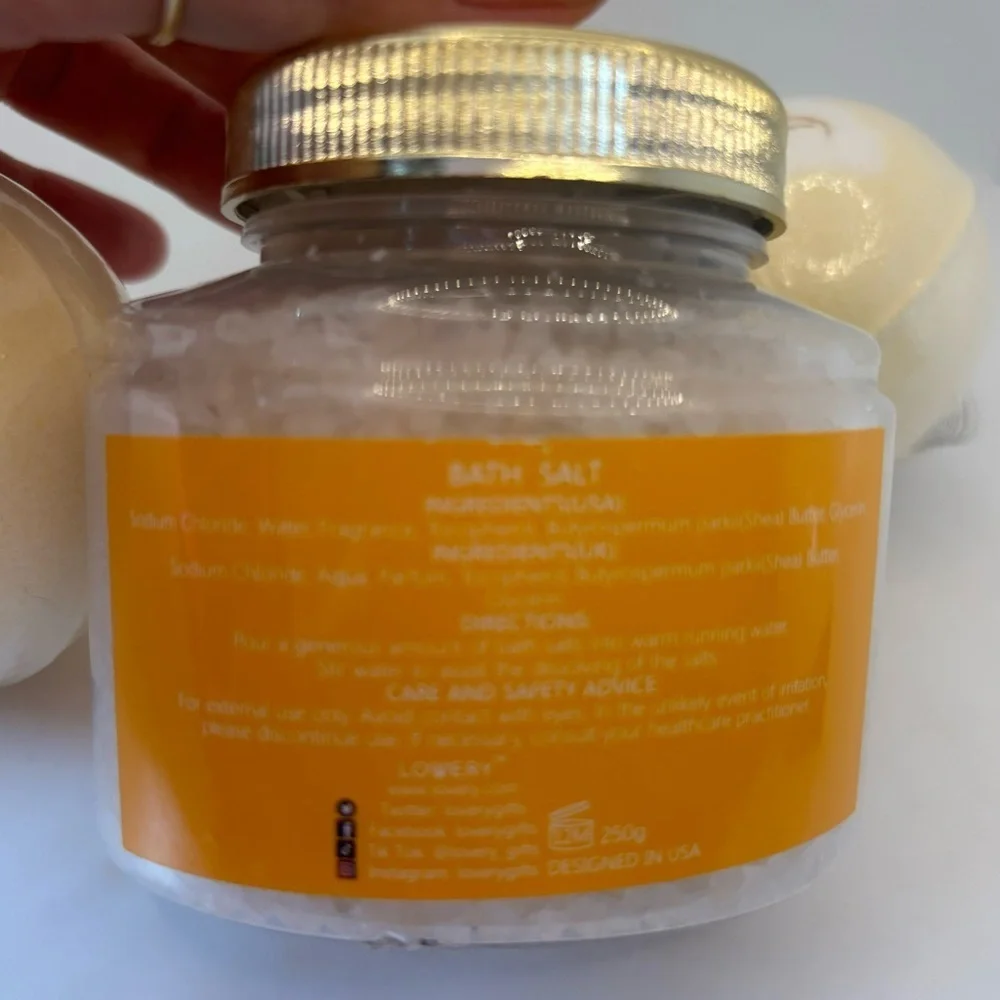 Love Almond Milk & Honey Bath Salt with bombs